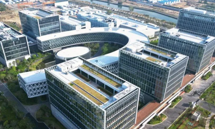 仙桃市纤手造型理发店不同发质护理方案对比与适用场景分析
